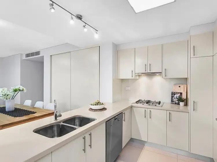 B302/1 Buckingham Road, Killara NSW 2071
