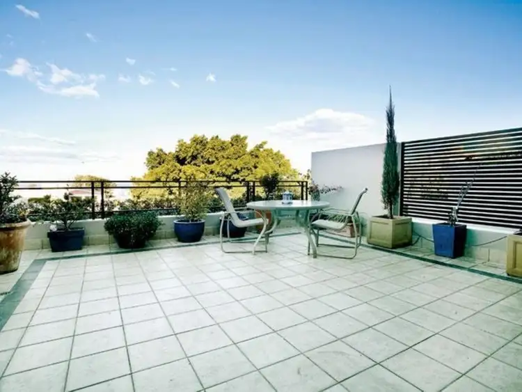 Second view of Homely apartment listing, 302/1 Banksia Road, Bellevue Hill NSW 2023