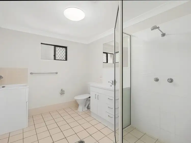 Fourth view of Homely unit listing, 17/9 Stratford Parade, Stratford QLD 4870