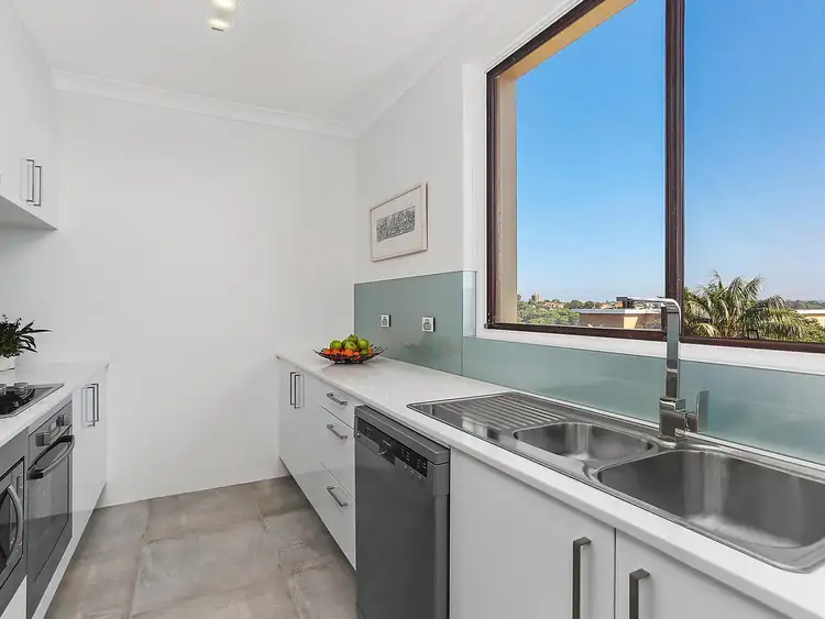 Fifth view of Homely apartment listing, 9/40 Sutherland Street, Cremorne NSW 2090