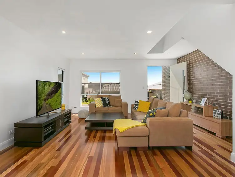 6 Outrigger Place, Shell Cove NSW 2529