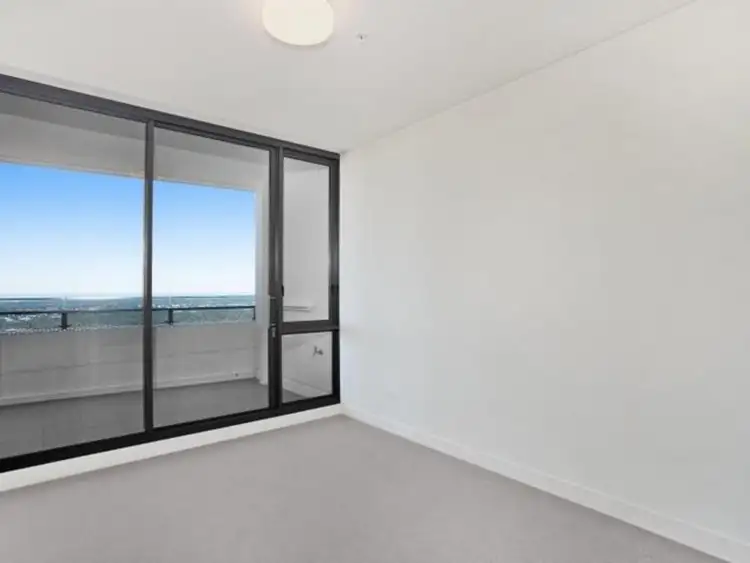 3803/7 Railway Street