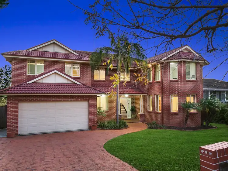 4 Gemas Place, St Ives NSW 2075