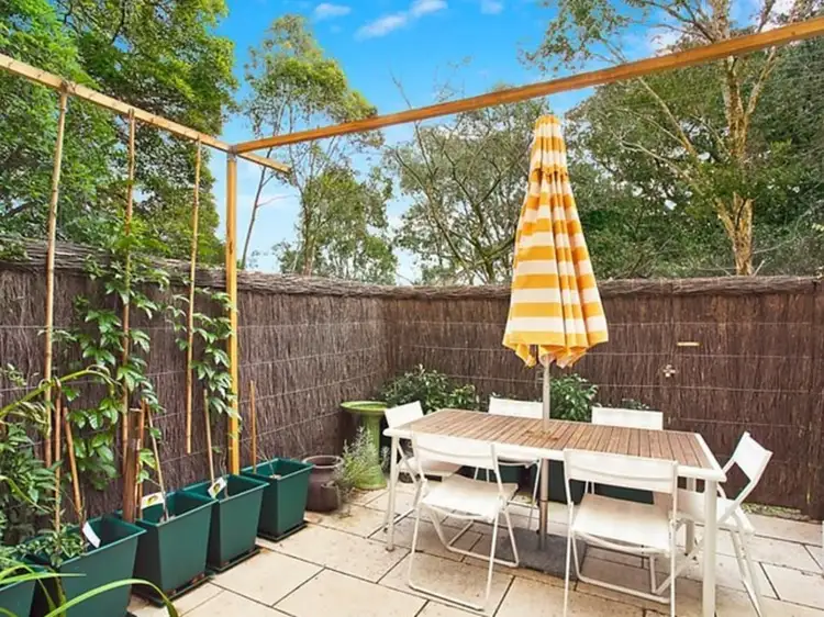 Third view of Homely studio listing, 105/8 New McLean Street, Edgecliff NSW 2027