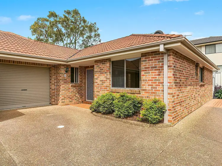 Second view of Homely villa listing, 4/21 Farrell Street, Balgownie NSW 2519