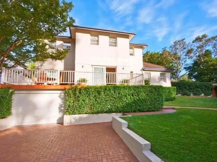 1 Amarna Parade, Roseville NSW 2069