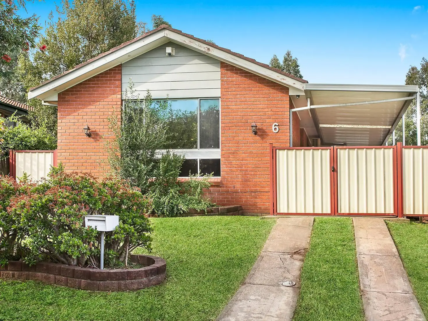 Main view of Homely house listing, 6 Missouri Street, Kearns NSW 2558