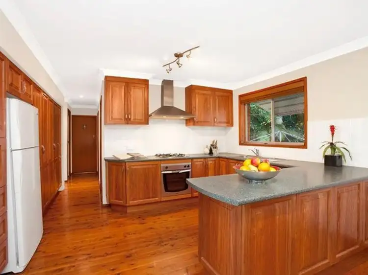 14 Arunta Drive, Thirroul NSW 2515