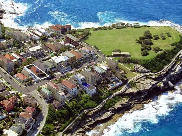 8 Kenneth Street, Tamarama NSW 2026
