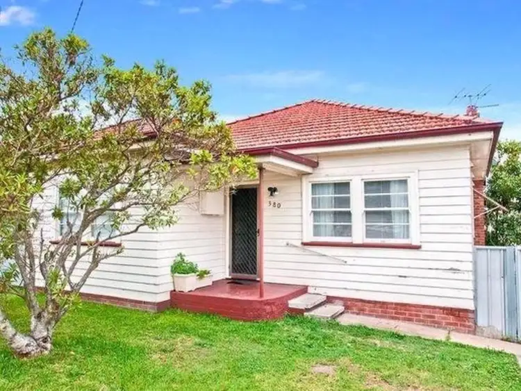 380 Main Road, Glendale NSW 2285