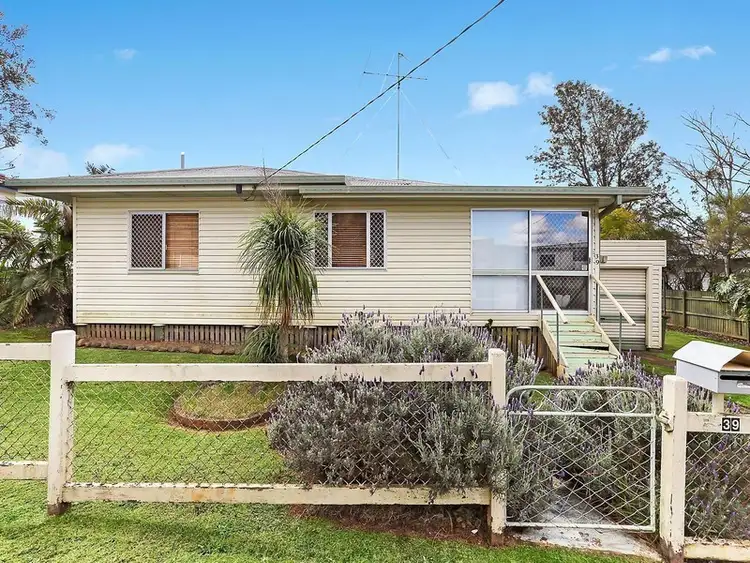 39 Joyce Street, South Toowoomba QLD 4350