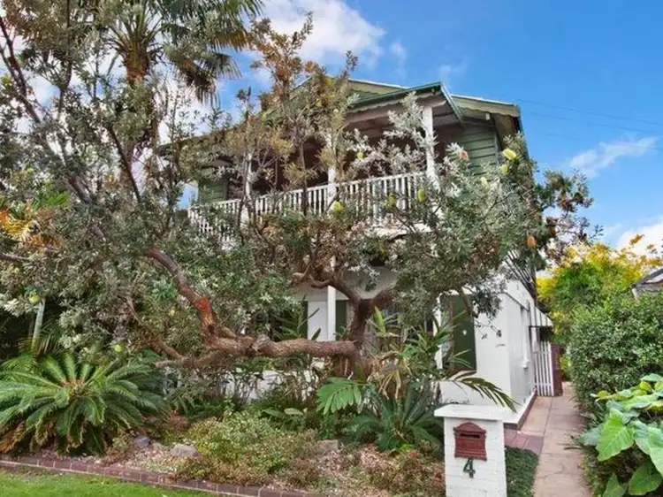 4 Robertson Street, Wollongong NSW 2500