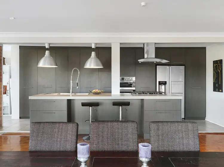 Second view of Homely house listing, 5 Sunninghill Circuit, Mount Ousley NSW 2519