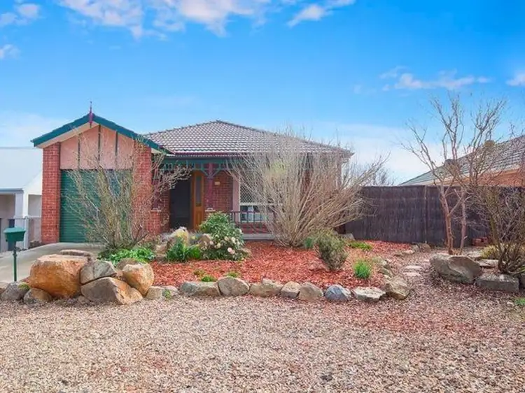 11 Leita Court, Ngunnawal ACT 2913