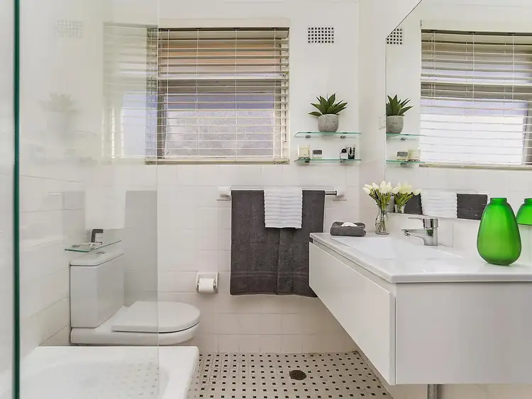 Fourth view of Homely apartment listing, 9/184 Raglan Street, Mosman NSW 2088
