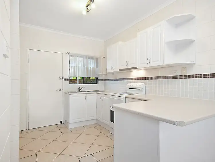 4/16 Fairweather Street, Yorkeys Knob QLD 4878