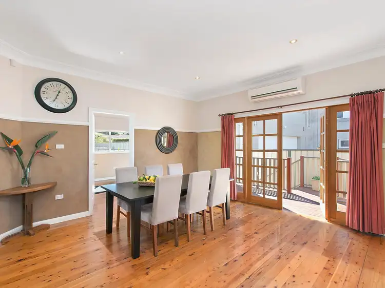 6 Wade Street, Figtree NSW 2525