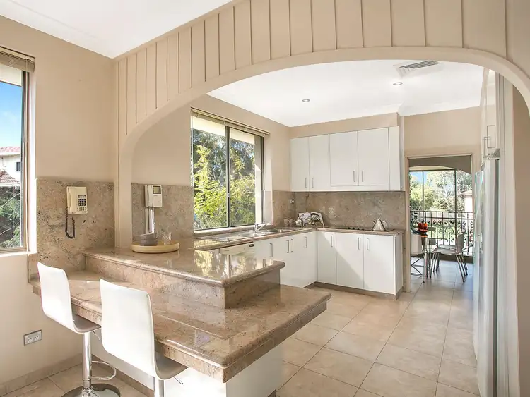 Sixth view of Homely house listing, 4 Day Avenue, Figtree NSW 2525