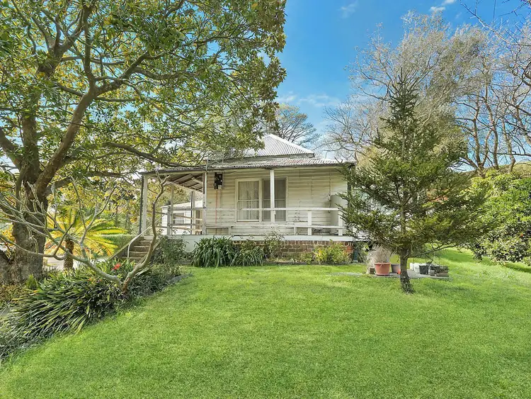 273-275 Cordeaux Road, Mount Kembla NSW 2526