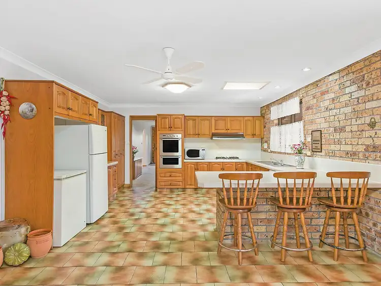 Second view of Homely house listing, 10 The Avenue, Bellambi NSW 2518