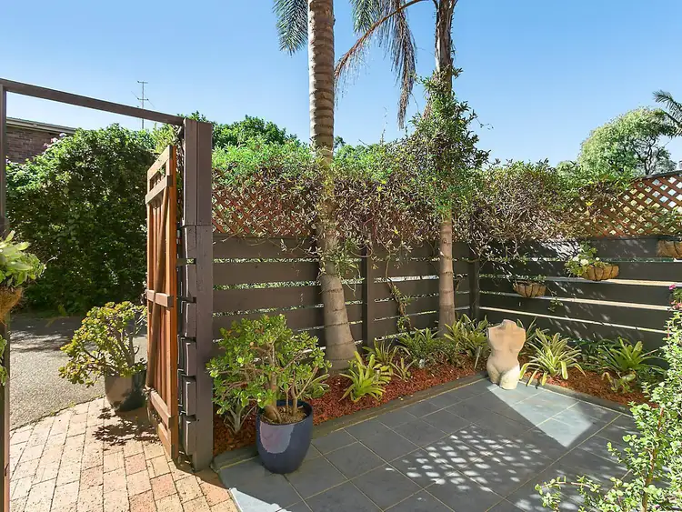 Fifth view of Homely townhouse listing, 4/10A Kiandra Road, Woonona NSW 2517