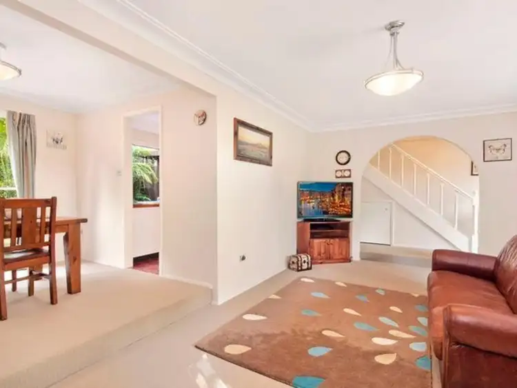 15 Holly Circuit, New Lambton Heights NSW 2305