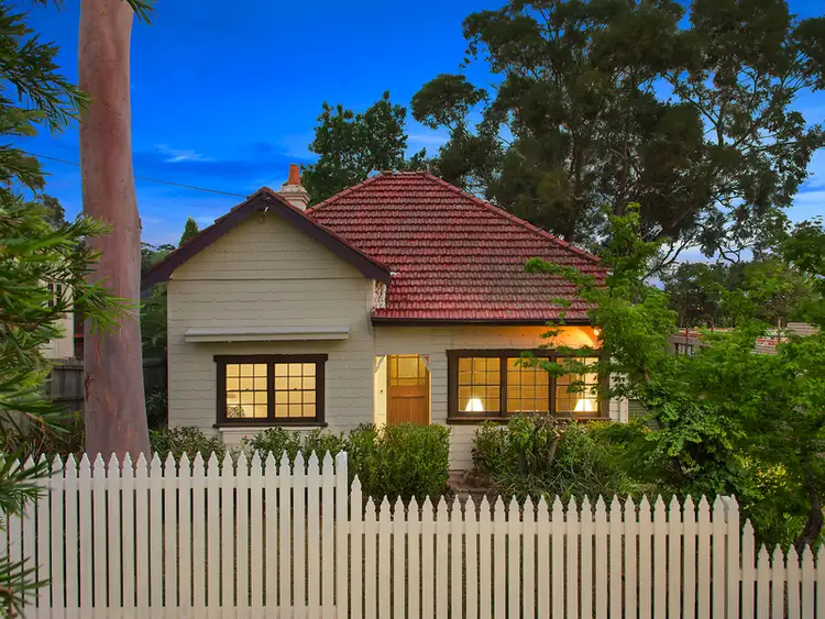 16 Anzac Avenue, Denistone NSW 2114