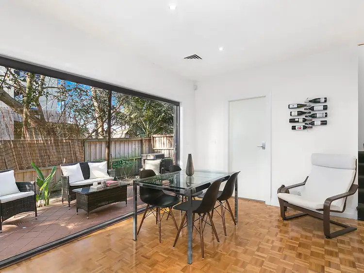 2/15A Cambridge Road, Drummoyne NSW 2047