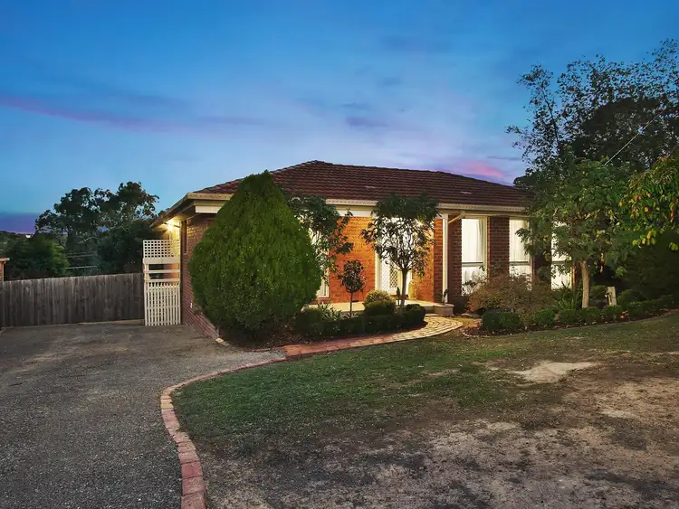 9 Patterdale Court, Croydon Hills VIC 3136