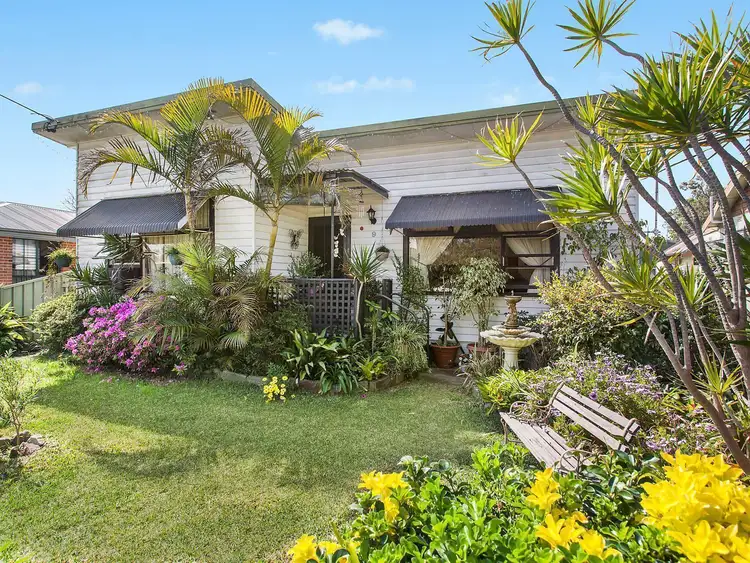 9 Nelson Street, Umina Beach NSW 2257
