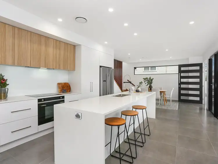 Main view of Homely house listing, 1/16 Leyte Avenue, Palm Beach QLD 4221
