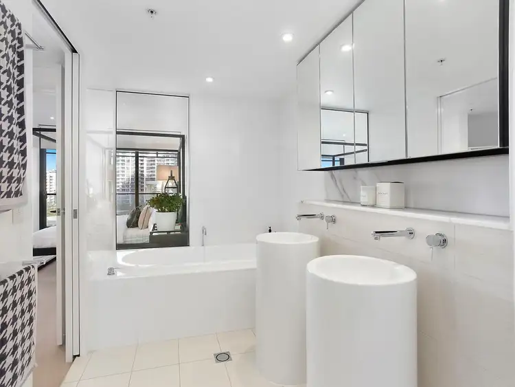 Fourth view of Homely apartment listing, 607/1 Oracle Boulevard, Broadbeach QLD 4218