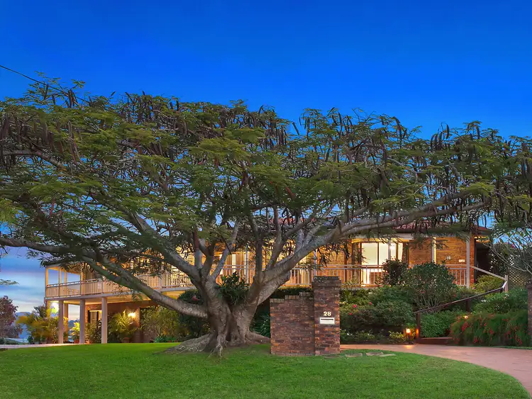 28 Veronica Drive, Tallai QLD 4213