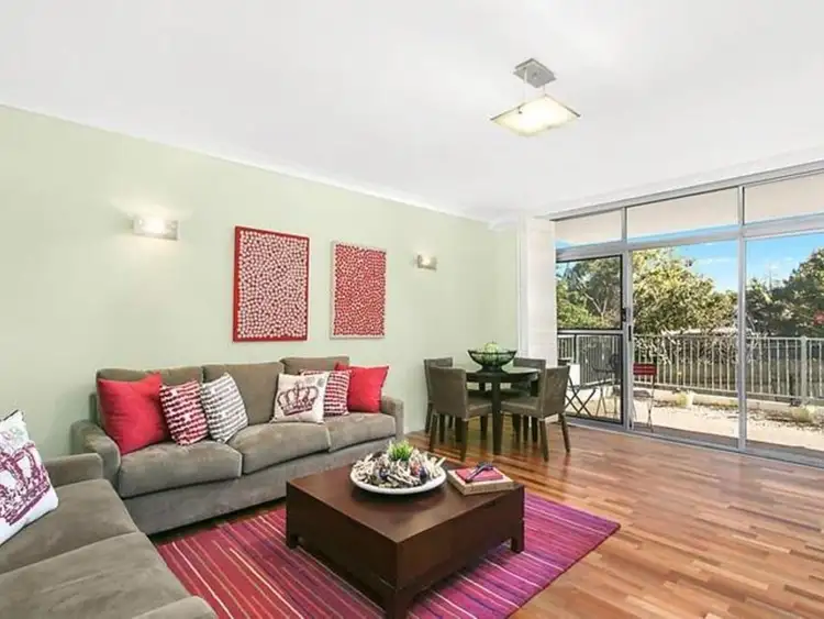 3/110 Bay Road
