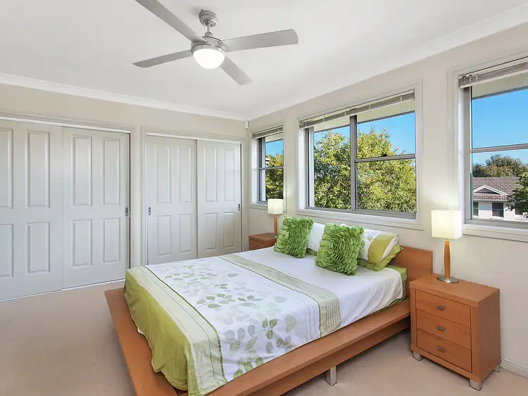 Sixth view of Homely house listing, 2 Goldfinch Crescent, Bella Vista NSW 2153