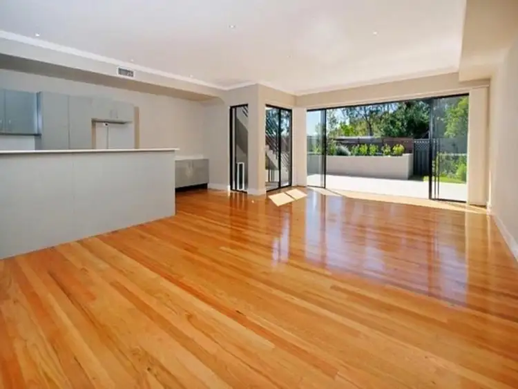 4/34 Barraran Street