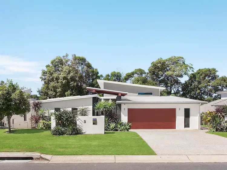 5 Westwood Street, Banora Point NSW 2486