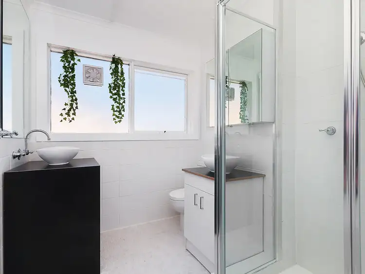 Fifth view of Homely apartment listing, 4/3 Garran Place, Garran ACT 2605