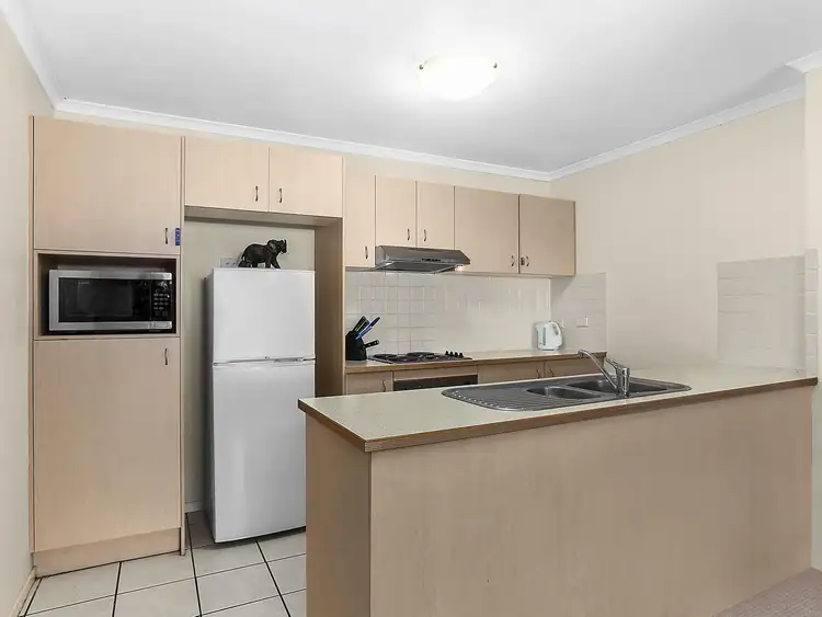 Third view of Homely apartment listing, 33/8 Mascar Street, Upper Mount Gravatt QLD 4122