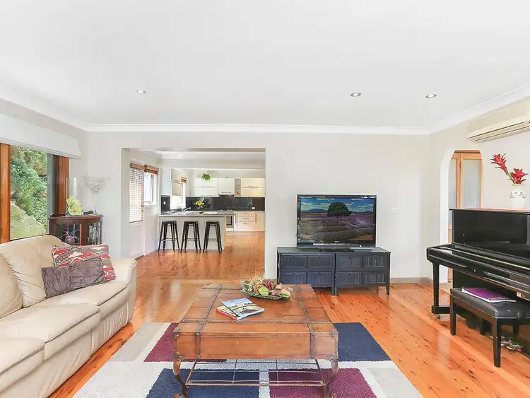 Sixth view of Homely house listing, 5 Hoddle Crescent, Davidson NSW 2085