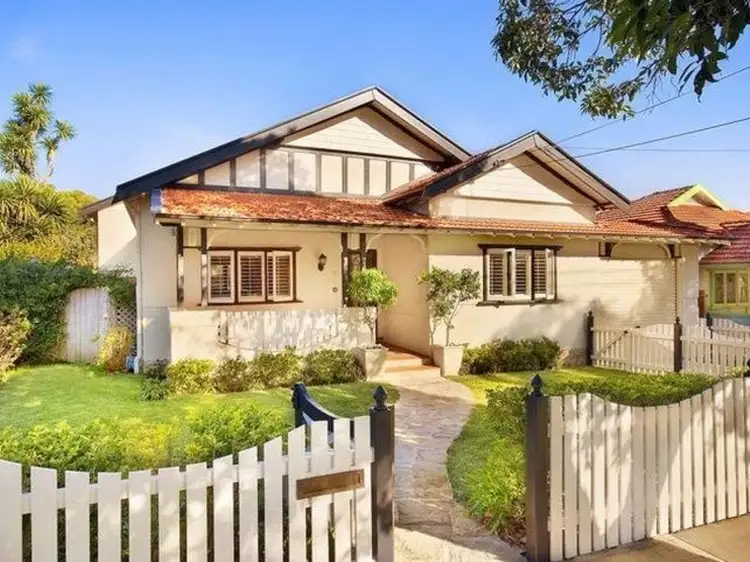 2 Glover Street, Willoughby NSW 2068