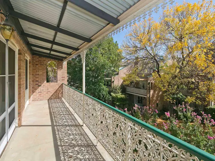 22/3 Allambee Street