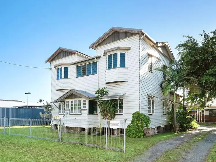 10-12 Water Street, Cairns City QLD 4870