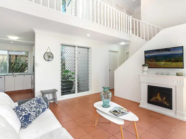 Sixth view of Homely house listing, 2/29 Twenty Fifth Avenue, Palm Beach QLD 4221