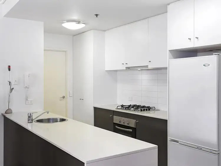 Fourth view of Homely apartment listing, 454 Upper Edward Street, Spring Hill QLD 4000