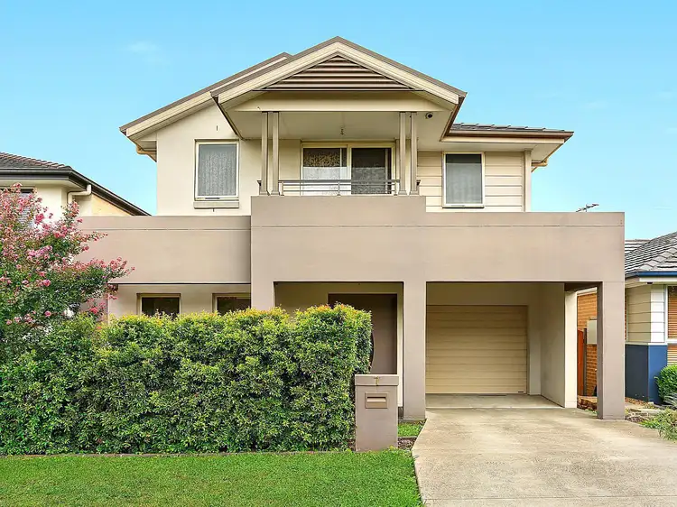 7 Fairchild Road, Campbelltown NSW 2560