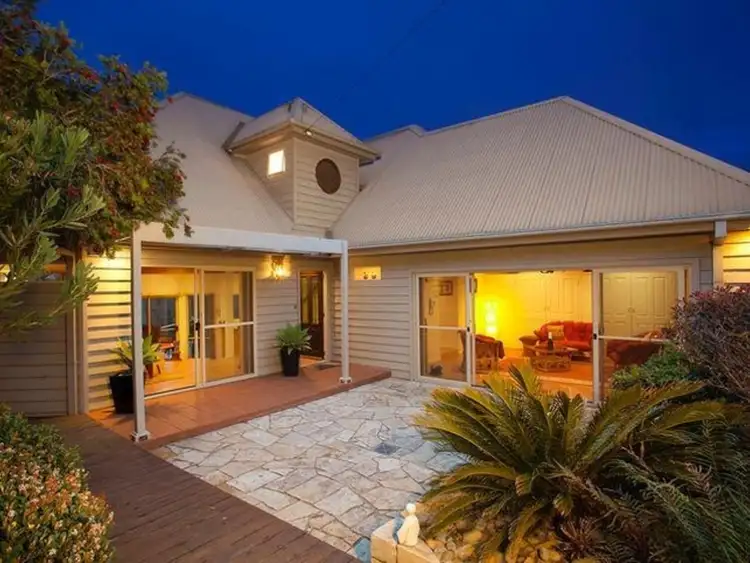 7 The Postern, Umina Beach NSW 2257