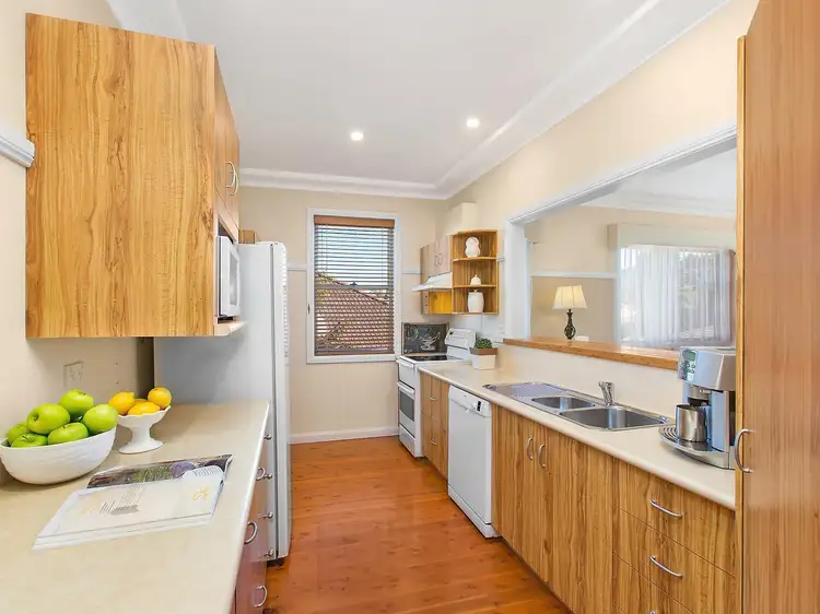 Third view of Homely house listing, 6 Wade Street, Figtree NSW 2525