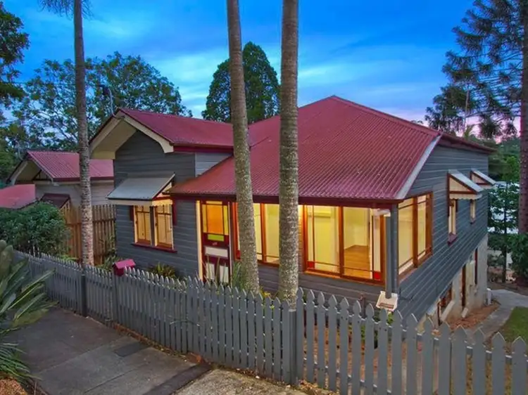 17 Warrawee Street, Toowong QLD 4066