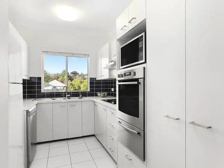 Third view of Homely apartment listing, 6/38 Morris Street, Paddington QLD 4064